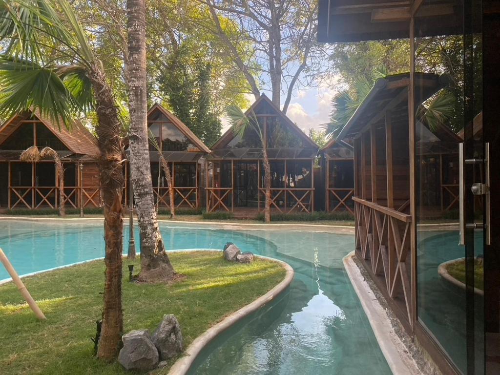 Bali Lagoon Bungalows นูซาดูอา ภายนอก รูปภาพ